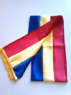 esarfa tricolora